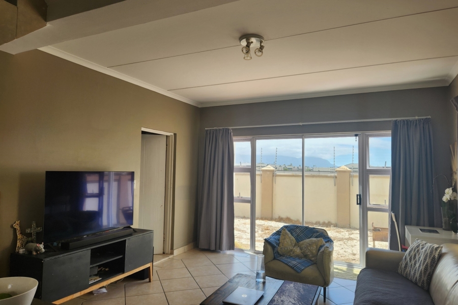 2 Bedroom Property for Sale in Costa Da Gama Western Cape